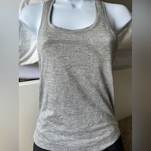 Lululemon Swiftly Tech Racerback Tank Top 2.0 *Race Length